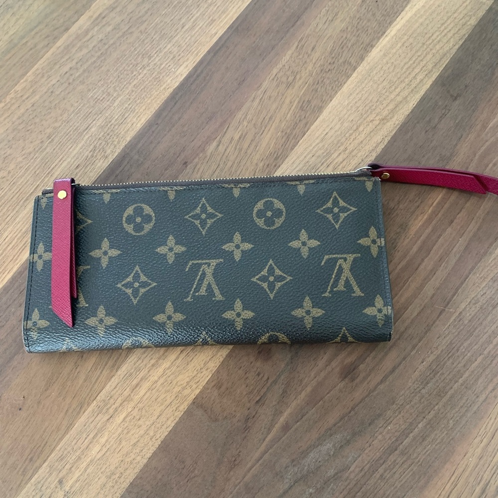 Louis Vuitton Adele Wallet!